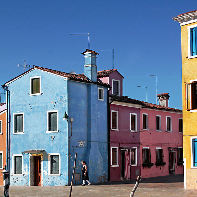 034_Burano_ Colours_16_sq.jpg